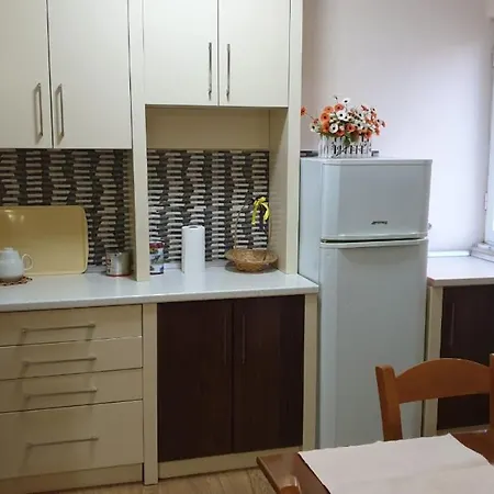Valentina'S Apartment Tirana Exterior photo